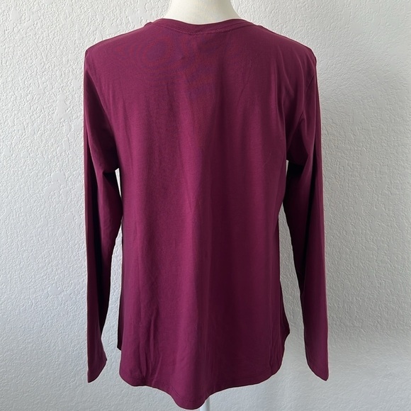 NWT Terez Bliss Twist Front Long Sleeve Peruvian Cotton Tee in Black Raspberry - Picture 5 of 10